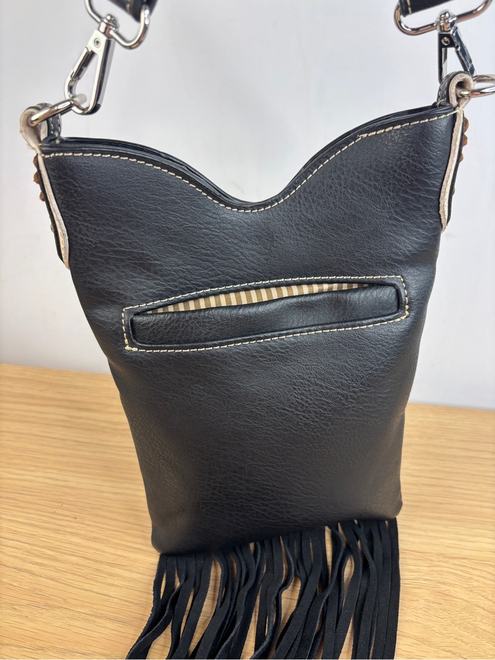 Fringed Embroidered Black Vegan Leather Crossbody Bag with Turquoise Concho - Picture 7 of 12